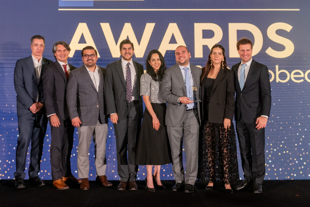 AWARDS 1